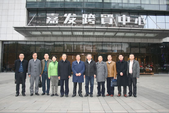 247764cf5af86a2e99a42b1ddcc4404a lewin乐玩官网新12-27-1.jpg